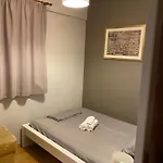 2doors & Free Parking Apartment