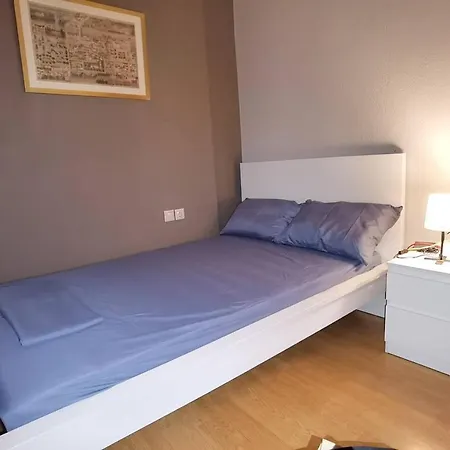 Appartement 2doors & Free Parking Larissa