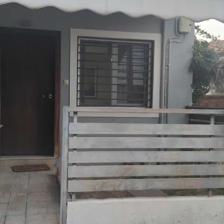 2doors & Free Parking Daire